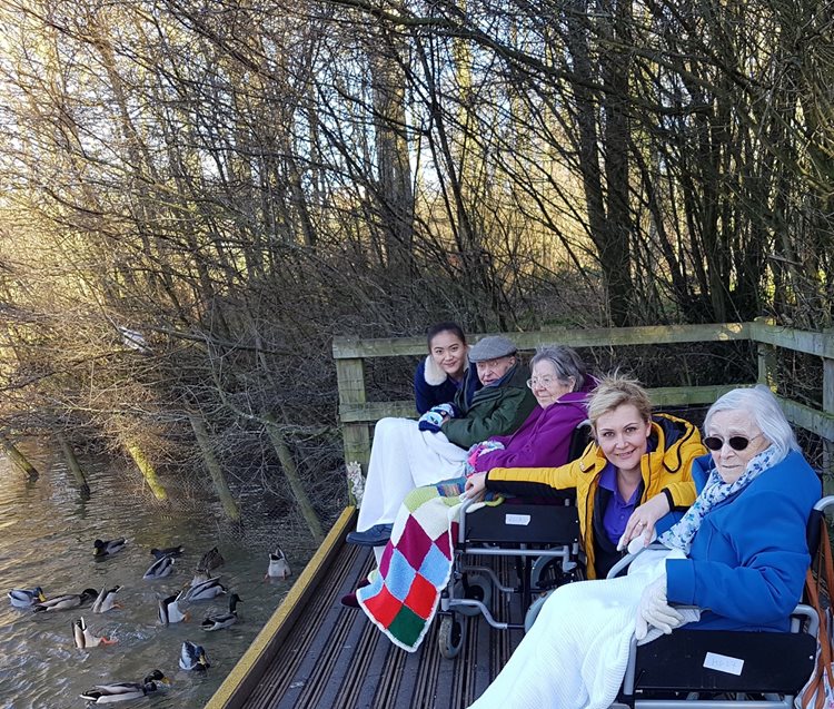 Eagle-eyed Kenilworth Grange residents enjoy birdwatch weekend